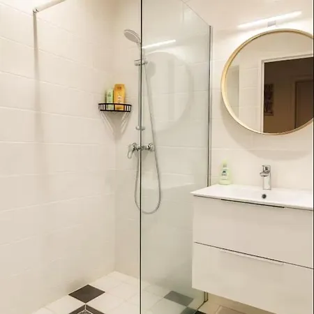 Grande Maison Avec Jardin Pour Groupes !! 13 Pers Proche Lille Villa Ronchin