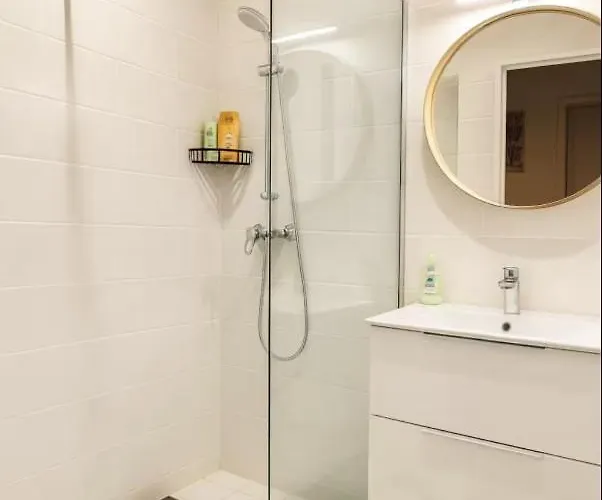 Grande Maison Avec Jardin Pour Groupes !! 13 Pers Proche Lille Villa Ronchin