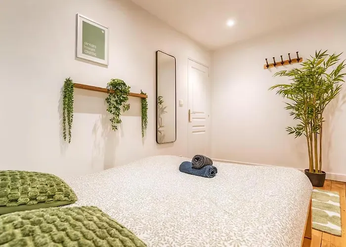 Grande Maison Avec Jardin Pour Groupes !! 13 Pers Proche Lille Villa *